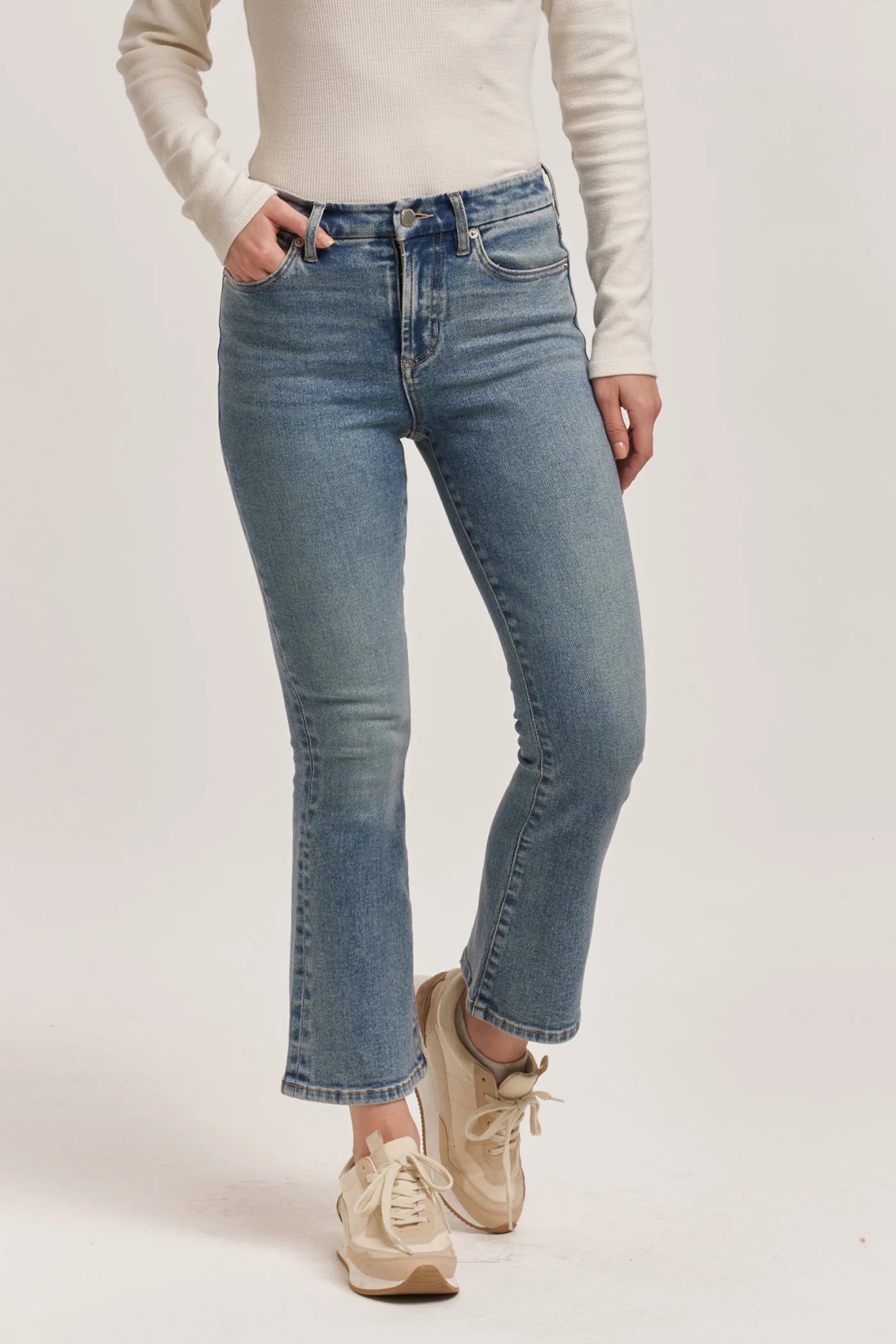 Year-End Sale JEANNE SUPER HIGH RISE CROPPED FLARE