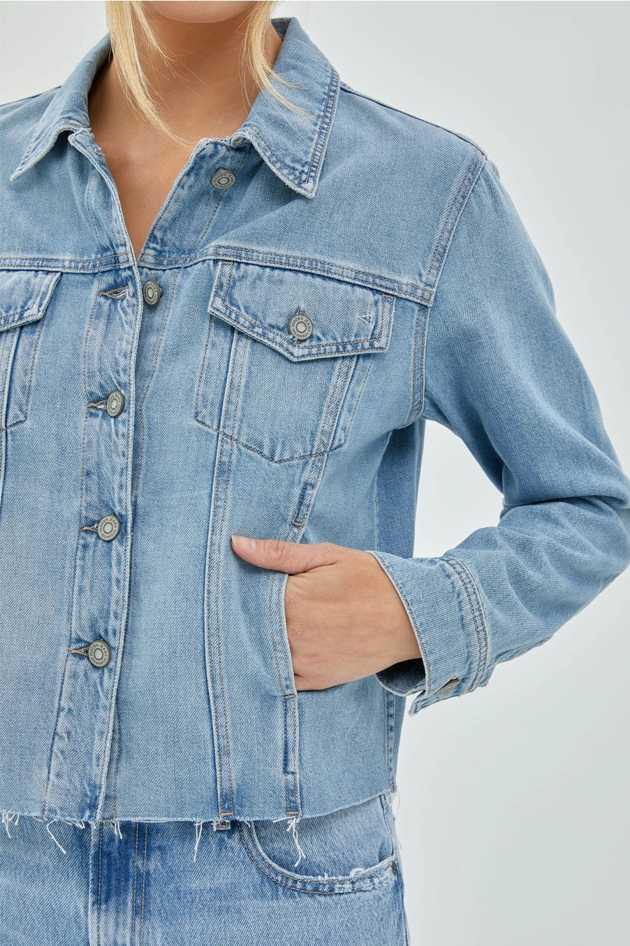 Huge Savings TRUCKER DENIM JACKET